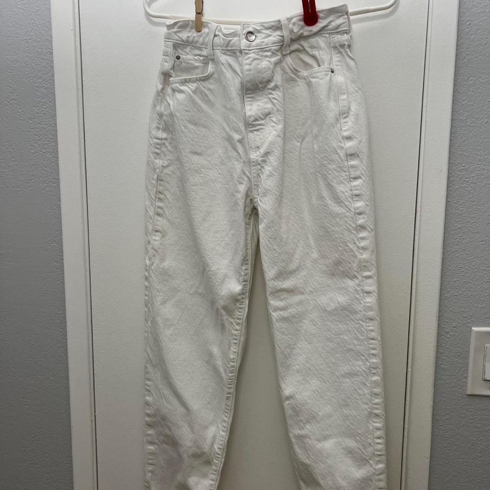 zara white mom jeans